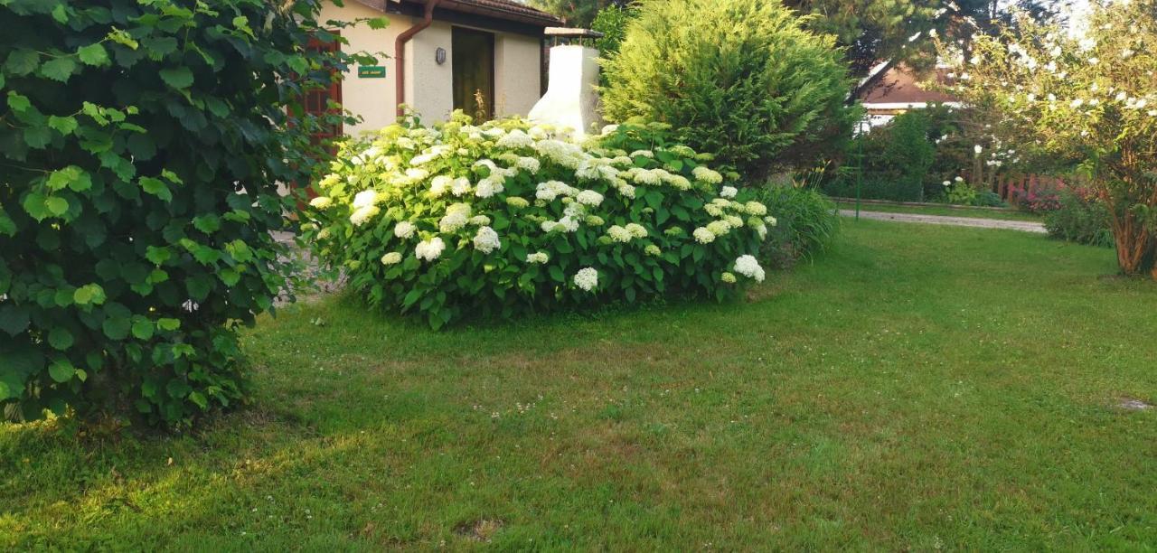 Gites Les Grandes Voies - Cle Vacances Le Menil Luaran gambar